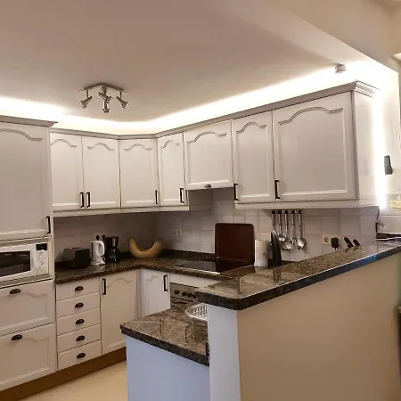 Appartement Estrelicia Ii *